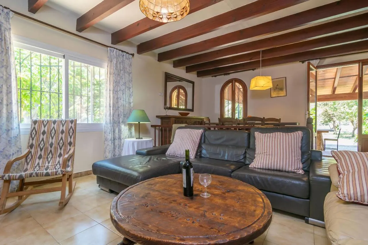 Can Capulla 8 Ses Covetes Chalet