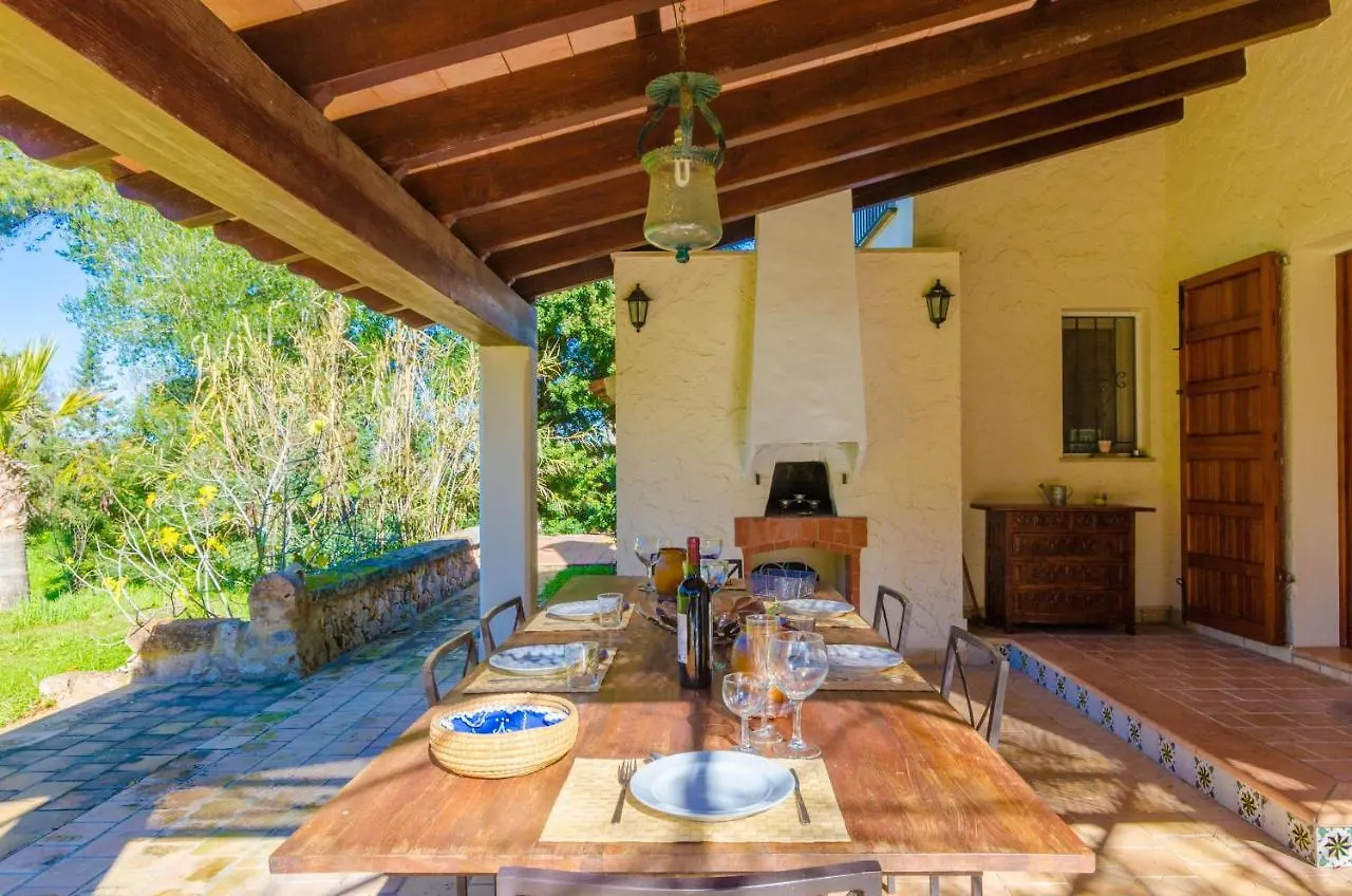 Can Capulla 8 Ses Covetes Chalet